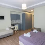 Verga's Inn *