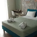 Verga's