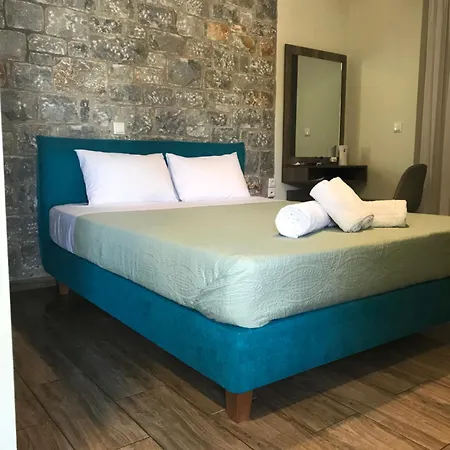 Verga's Inn Kalamata